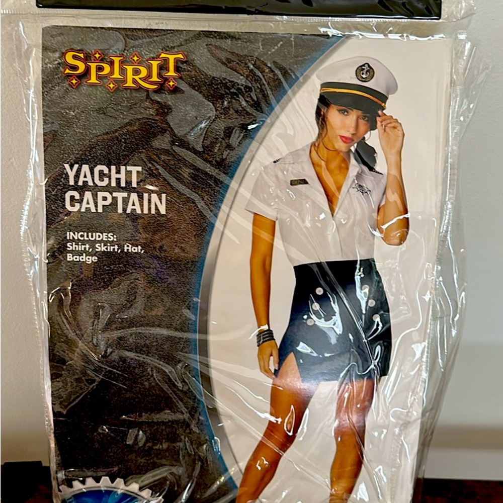 Women’s Halloween Costume